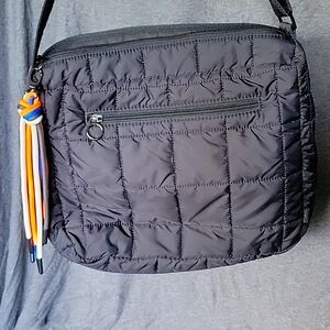 RadRev Cloud Messenger Bag